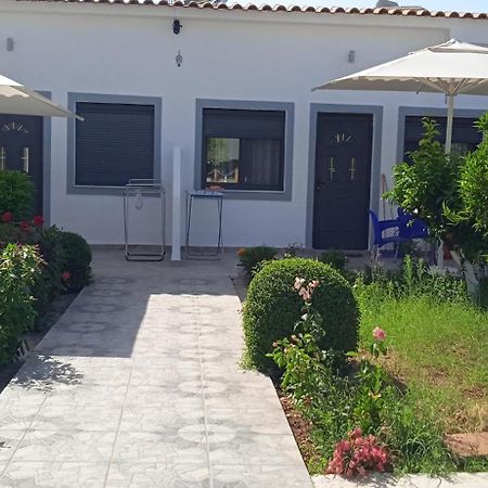 Vila F&M Ksamil Exterior foto