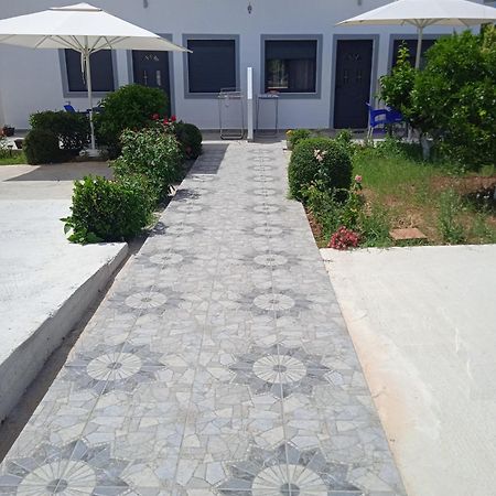Vila F&M Ksamil Exterior foto
