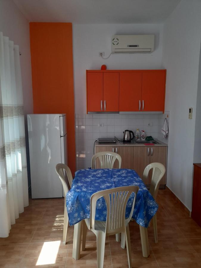 Vila F&M Ksamil Exterior foto