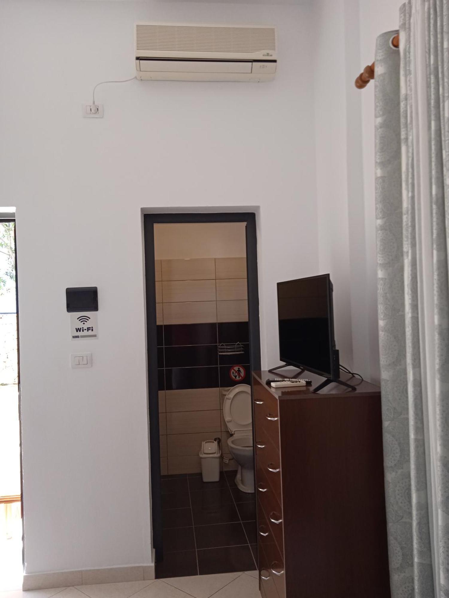 Vila F&M Ksamil Exterior foto